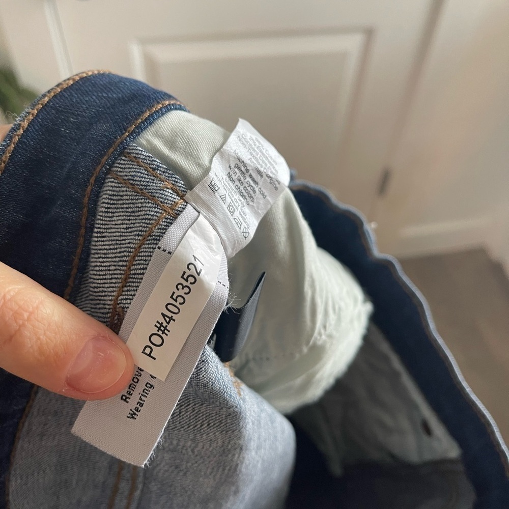 Madewell 9” High Rise Skinny Jean Rip + Repair Edition - 27 - Picture 8 of 8